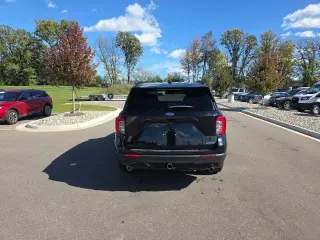 Ford Explorer 2023 AWD ST-Line 4dr SUV