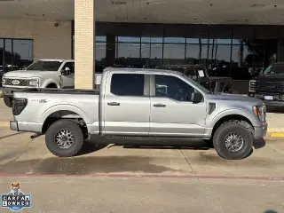 Ford F-150 2023 4x4 XL 4dr SuperCrew 5.5 ft. SB