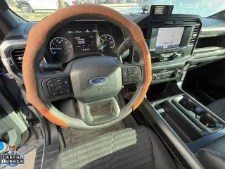 Ford F-150 2023 4x4 XL 4dr SuperCrew 5.5 ft. SB