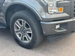 Ford F-150 2017 4x4 XLT 4dr SuperCrew 5.5 ft. SB
