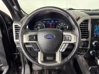 Ford F-150 2016 4x4 King Ranch 4dr SuperCrew 5.5 ft. SB