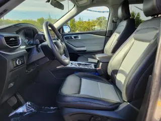 Ford Explorer 2023 AWD XLT 4dr SUV