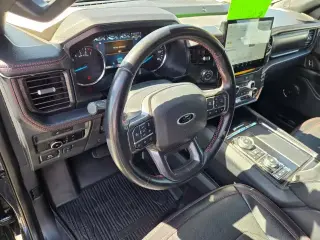 Ford Expedition 2023 4x4 Limited 4dr SUV