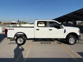 Ford F-250 Super Duty 2022 4x4 King Ranch 4dr Crew Cab 6.8 ft. SB Pickup