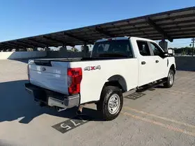 Ford F-250 Super Duty 2022 4x4 King Ranch 4dr Crew Cab 6.8 ft. SB Pickup