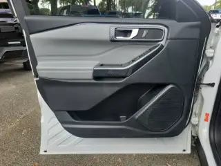 Ford Explorer 2022 AWD XLT 4dr SUV