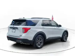 Ford Explorer 2022 AWD XLT 4dr SUV