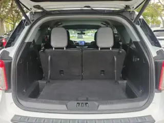 Ford Explorer 2022 AWD XLT 4dr SUV