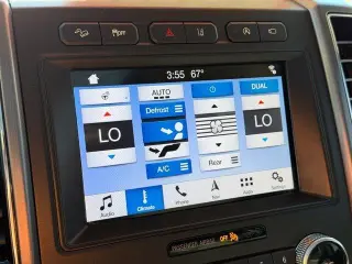 Ford Expedition 2019 4x4 Platinum 4dr SUV