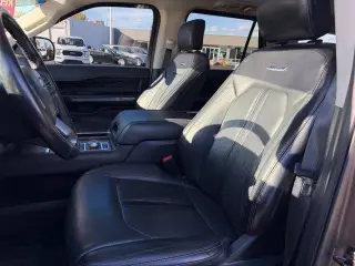 Ford Expedition 2019 4x4 Platinum 4dr SUV