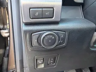 Ford Expedition 2019 4x4 Platinum 4dr SUV