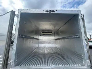 Ford Transit 2018 350 HD 2 puertas 138 pulos WB DRW Chassis con GVWR de 9950 lb.