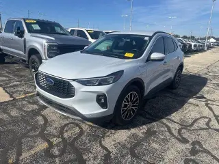 Ford Escape Híbrido Enchufable 2025 PHEV 4dr SUV