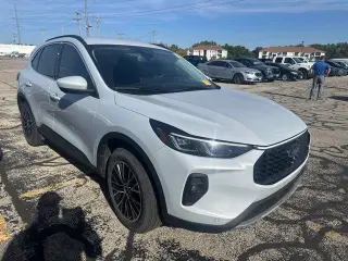 Ford Escape Híbrido Enchufable 2025 PHEV 4dr SUV