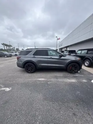 Ford Explorer 2023 AWD ST 4dr SUV