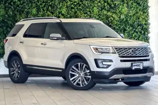Ford Explorer 2017 AWD Platinum 4dr SUV