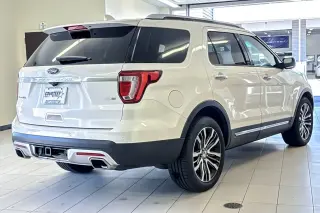 Ford Explorer 2017 AWD Platinum 4dr SUV