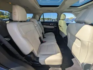 Ford Explorer 2017 AWD Platinum 4dr SUV