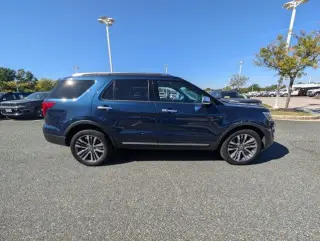 Ford Explorer 2017 AWD Platinum 4dr SUV