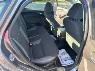 Ford Focus 2014 SE 4dr Sedán