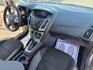 Ford Focus 2014 SE 4dr Sedán