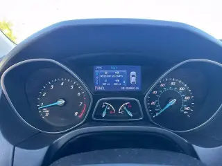 Ford Focus 2014 SE 4dr Sedán
