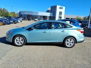 Ford Focus 2012 SEL 4dr Sedán