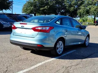 Ford Focus 2012 SEL 4dr Sedán