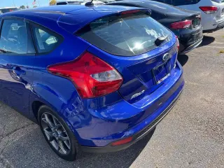 Ford Focus 2014 SE 4dr Hatchback