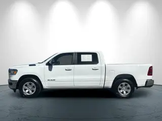 Ram 1500 2024 4x2 Laramie 4dr Crew Cab 5.6 ft. SB Pickup