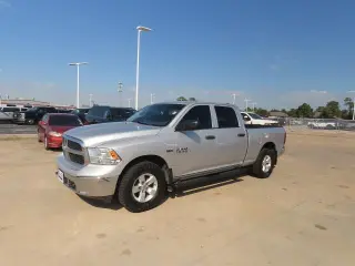 Ram 1500 2013 4x4 Tradesman 4dr Crew Cab 6.3 ft. SB Pickup