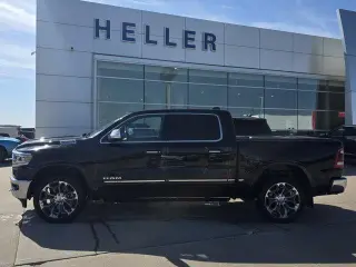 Ram 1500 2022 4x4 Limited 4dr Crew Cab 5.6 ft. SB Pickup