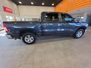 Ram 1500 2020 4x4 Big Horn 4dr Crew Cab 5.6 ft. SB Pickup