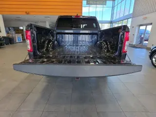 Ram 1500 2020 4x4 Big Horn 4dr Crew Cab 5.6 ft. SB Pickup