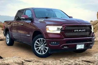 Ram 1500 2021 4x4 Laramie 4dr Crew Cab 5.6 ft. SB Pickup
