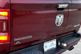 Ram 1500 2021 4x4 Laramie 4dr Crew Cab 5.6 ft. SB Pickup