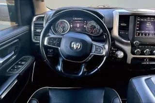 Ram 1500 2021 4x4 Laramie 4dr Crew Cab 5.6 ft. SB Pickup