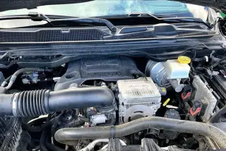 Ram 1500 2021 4x4 Laramie 4dr Crew Cab 5.6 ft. SB Pickup