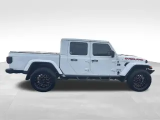 Jeep Gladiator 2020 4x4 Overland 4dr Crew Cab 5.0 ft. SB