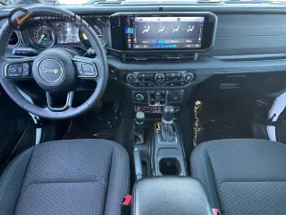 Jeep Wrangler 2024 4x4 Rubicon 4xe 4dr SUV