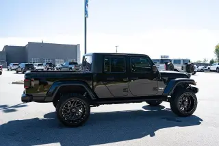 Jeep Gladiator 2020 4x4 Overland 4dr Crew Cab 5.0 ft. SB