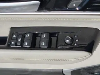 Jeep Wagoneer 2023 4x4 Series III 4dr SUV