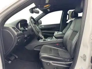 Jeep Grand Cherokee 2020 4x4 Laredo 4dr SUV