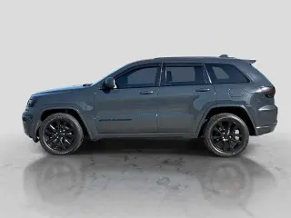 Jeep Grand Cherokee 2018 4x4 Laredo 4dr SUV