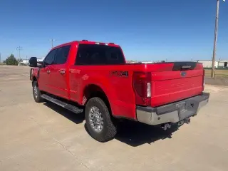 Ford F-250 Super Duty 2022 4x4 XLT 4dr Crew Cab 6.8 ft. SB Pickup
