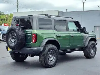 Ford Bronco 2024 4x4 Everglades 4dr SUV