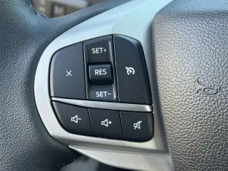 Ford Explorer 2023 AWD XLT 4dr SUV