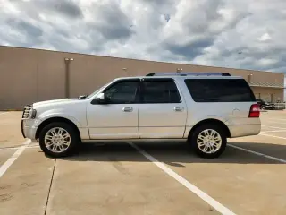 Ford Expedition EL 2011 4x2 Limited 4dr SUV