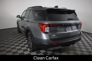 Ford Explorer 2025 AWD Active 4dr SUV