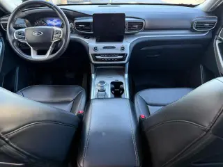Ford Explorer 2023 AWD XLT 4dr SUV